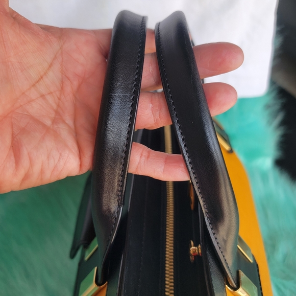 AUTHENTIC CHLOE CROSSBODY BAG Two toned - Picture 4 of 8